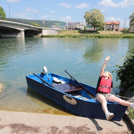 Le Gite Embarque - Gere Par Presta-Zen'Services - Barque Electrique En Supplement Verdun-sur-Meuse Exteriör bild